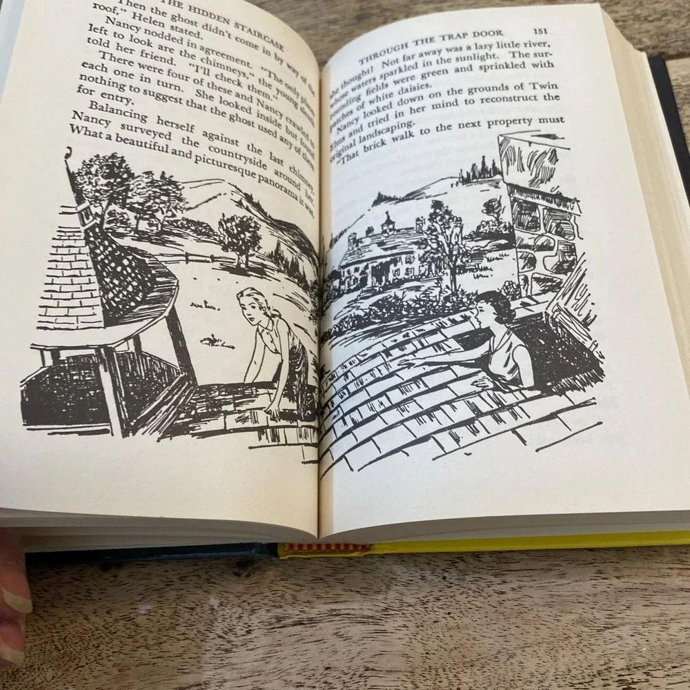 Book 1 & 2 Grosset Dunlap Nancy Drew The Secret Old Clock HC 1987 Carolyn Keene
